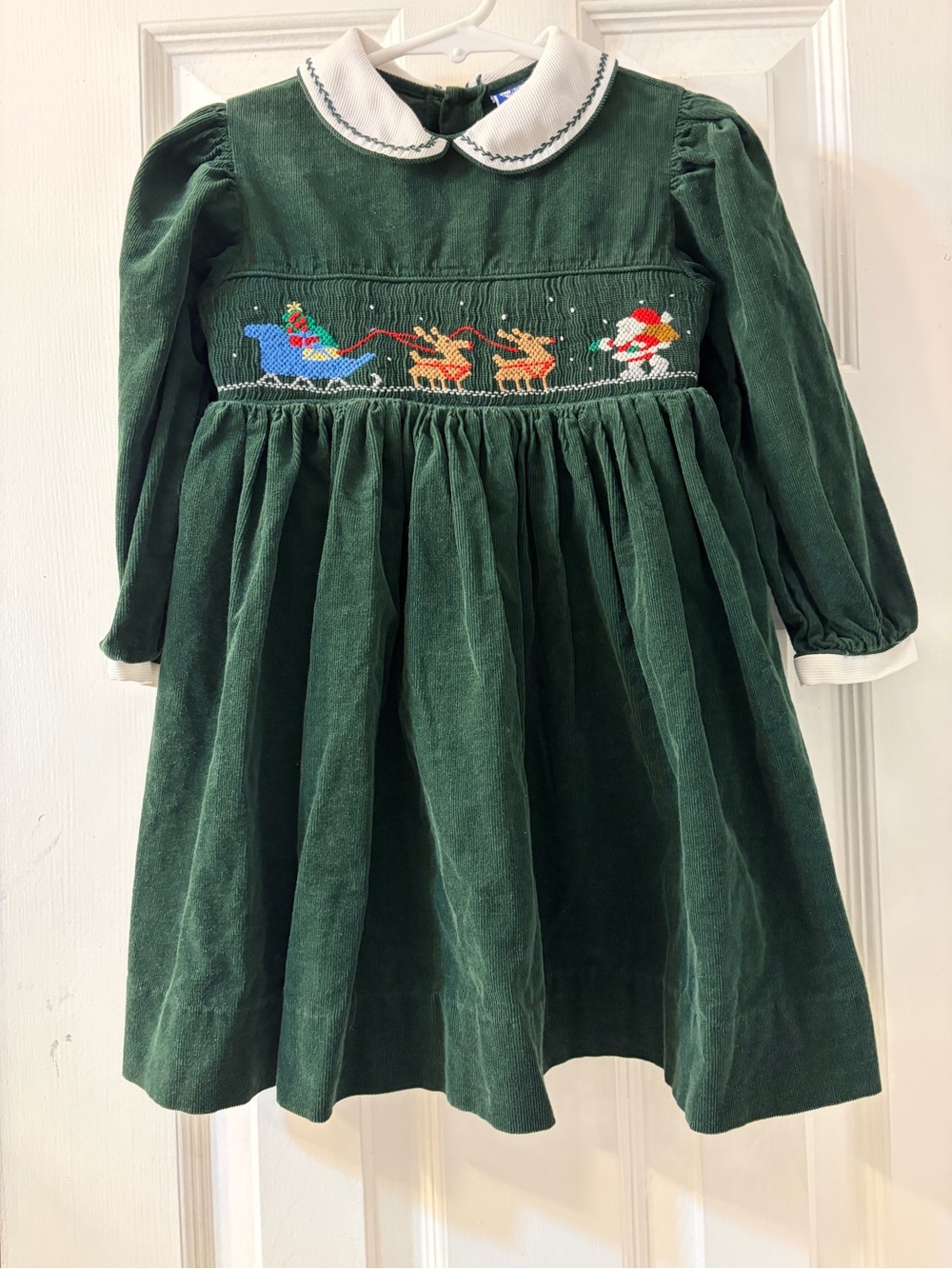 Carriage Boutique Girl's Stunning Green Corduroy Smocked Christmas Dress Size 2T